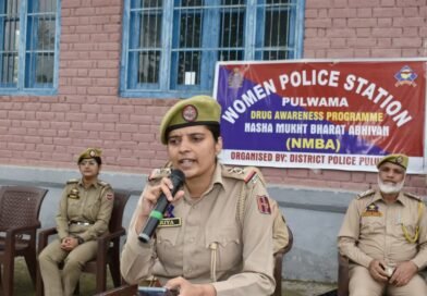 Pulwama Police Organises Drug Awareness Programme at GHS Bandzoo