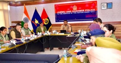 SSP Srinagar Chairs Crime Review Meeting at PCR Kashmir