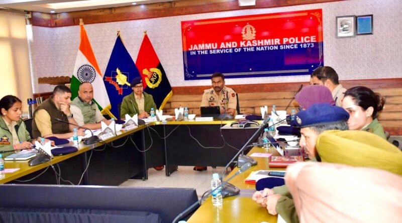 SSP Srinagar Chairs Crime Review Meeting at PCR Kashmir