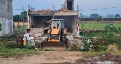 15 illegal structures razed in demolition drive in Jammu