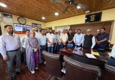 JKEEGA delegation meets Chief Secretary, seeks resolution of engineers’ pending issues