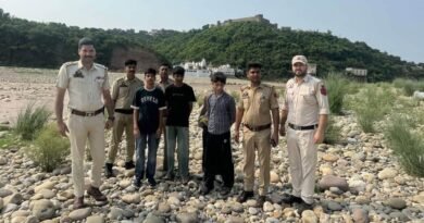 Four stranded children rescued from swollen Tawi River in Jammu