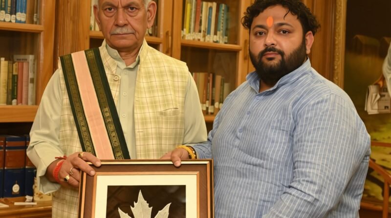 Shri Hindu Takht National General Secretary Meets J&K Lieutenant Governor Manoj Sinha; Discusses Youth De-addiction and Organisational Expansion