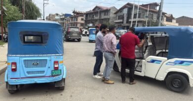 J&K Enforcement Squad Seizes 29 Auto Rickshaws, 10 Driving Licences Recommended for Suspension in Major Srinagar Traffic Drive