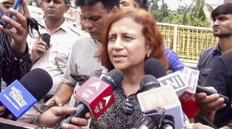 Wangchuk’s wife moves Delhi HC to shift activist from Safdarjung Hospital