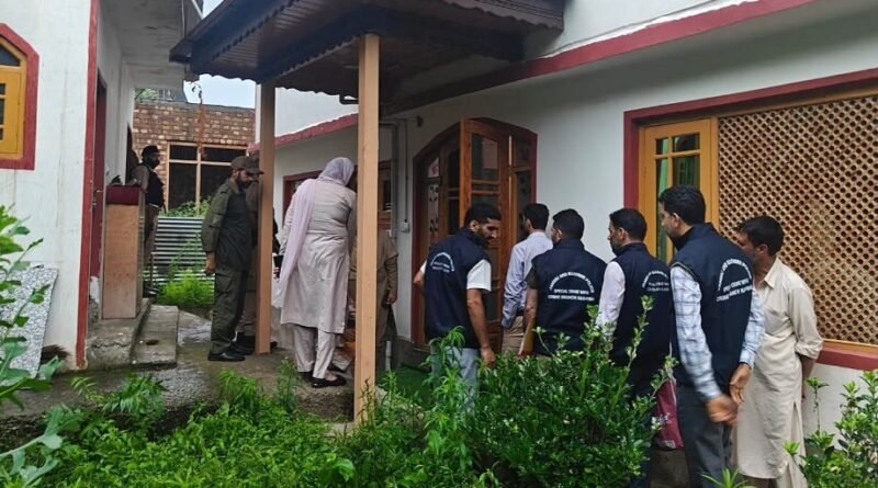 Crime Branch raids Srinagar, Ganderbal in ₹30 lakh extortion case