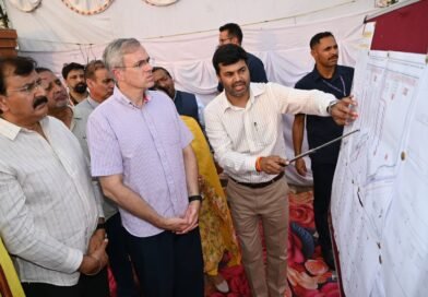 CM launches ₹23.04 crore e-Bus depot project in Jammu; 100 more e-buses to be added