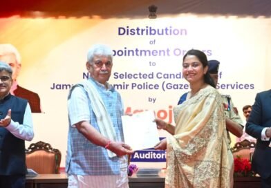 LG hands over appointment letters to 29 newly appointed JKPS officers