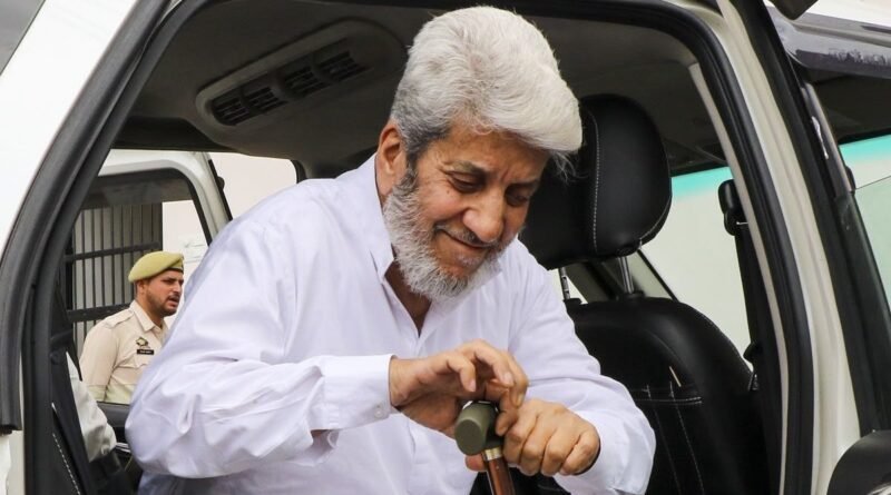 NIA court rejects Shabir Shah’s bail plea in 1996 violence case