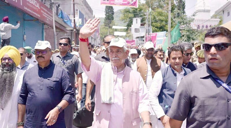LG leads ‘Drug-Free J&K’ Padyatra in Poonch, marks completion of all-district outreach
