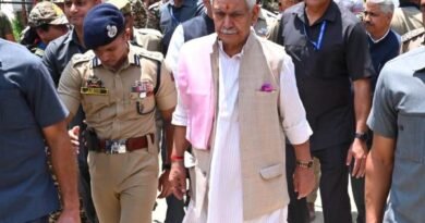 LG Manoj Sinha Reviews Shri Amarnath Ji Yatra Arrangements at Nunwan Base Camp, Directs Officials to Ensure Safe and Hassle-Free Pilgrimage