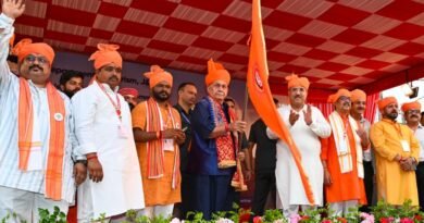 Budha Amarnath Yatra begins amid tight security from Jammu, LG flags off first batch