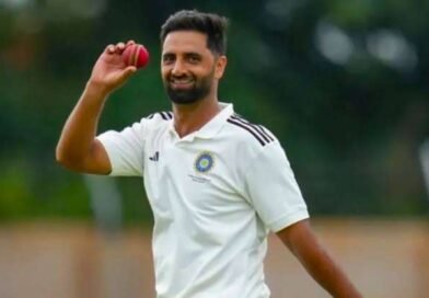 CM, LG congratulate Auqib Nabi on India Test call-up, hail it as proud moment for J&K