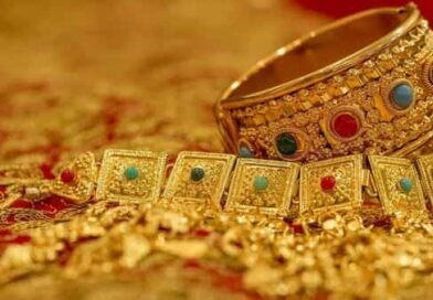 Govt raises import duty on gold, silver to 15% to curb non-essential imports