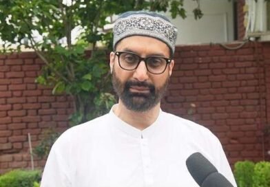 India-Pakistan dialogue necessary for peace in region: Mirwaiz Umar Farooq