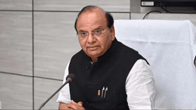 LG Saxena announces creation of 5 new districts in Ladakh